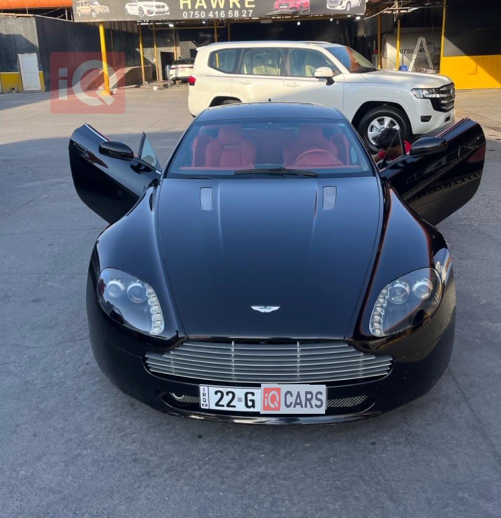 ئەستۆن مارتن V8 ڤانتەیج رۆدستەر